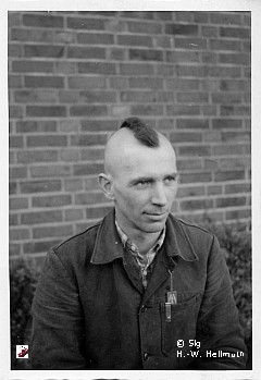 Mitarbeiter Werkplatz, Bild 1-4/4