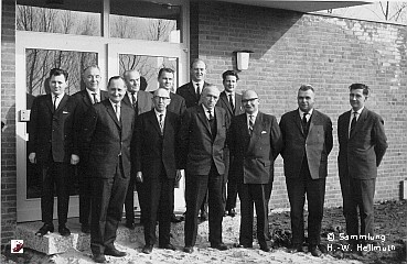 Mitarbeiter Verwaltung, Bild 1-2/5