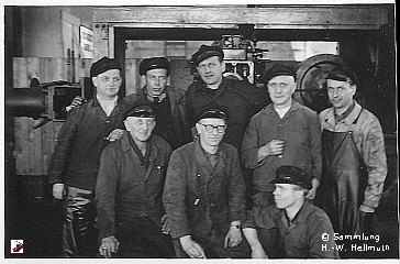 Mitarbeiter Werkplatz, Bild 1-8/26