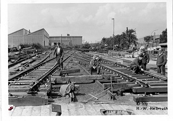 Mitarbeiter Werkplatz, Bild 1-18/26