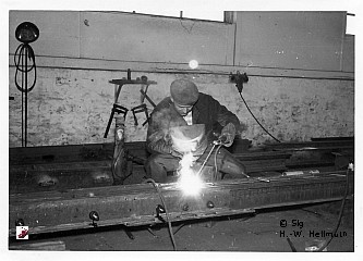 Mitarbeiter Werkplatz, Bild 1-10/26