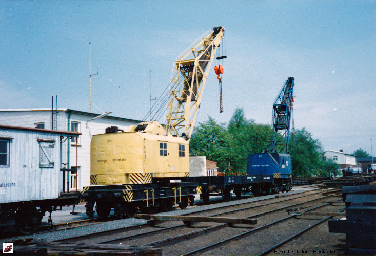 EDK 215 2-1