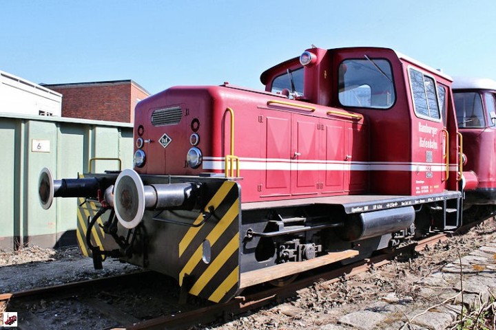 Lok 221 - 7-5