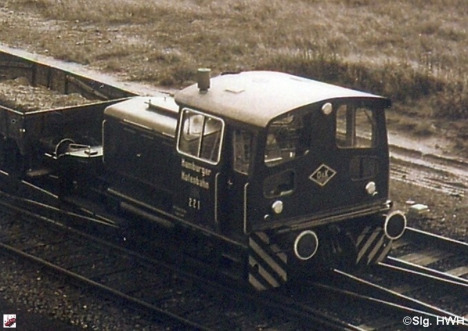 Lok 221 - 1-1