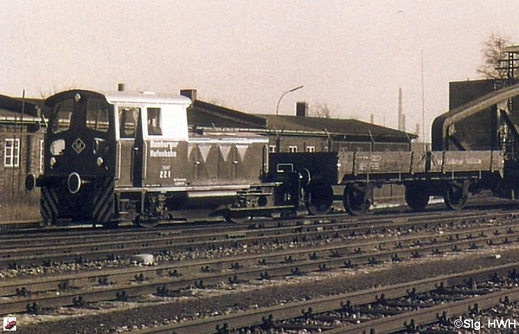 Lok 221 - 1-4