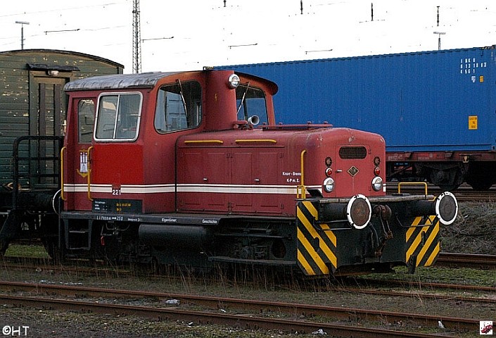 Lok 221 - 3-5