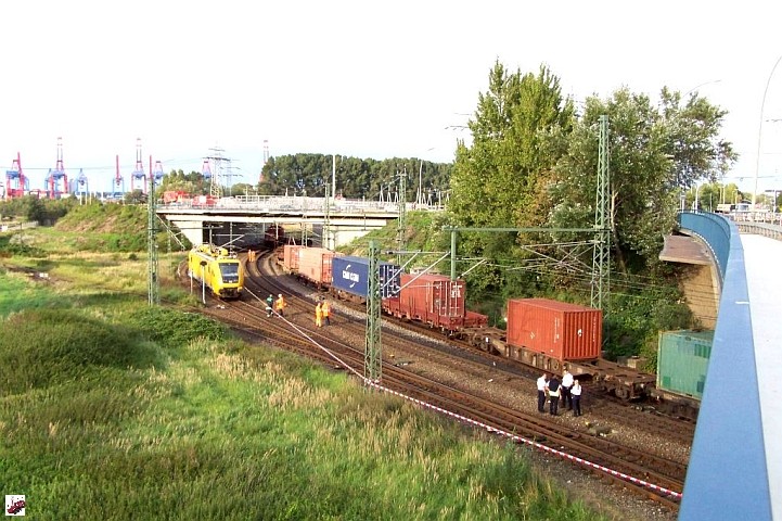 Zweiwege Unimog Hilfsfahrzeug 230 - 8