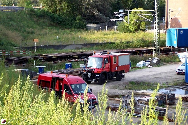 Hamburger Hafenbahn, H.-W. Hellmuth, Zweiwege Unimog Hilfsfahrzeug 230 ...